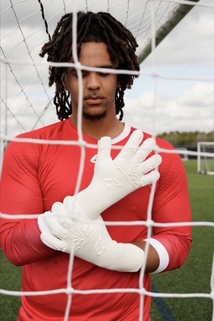 Keeper mit AERO VIRX White